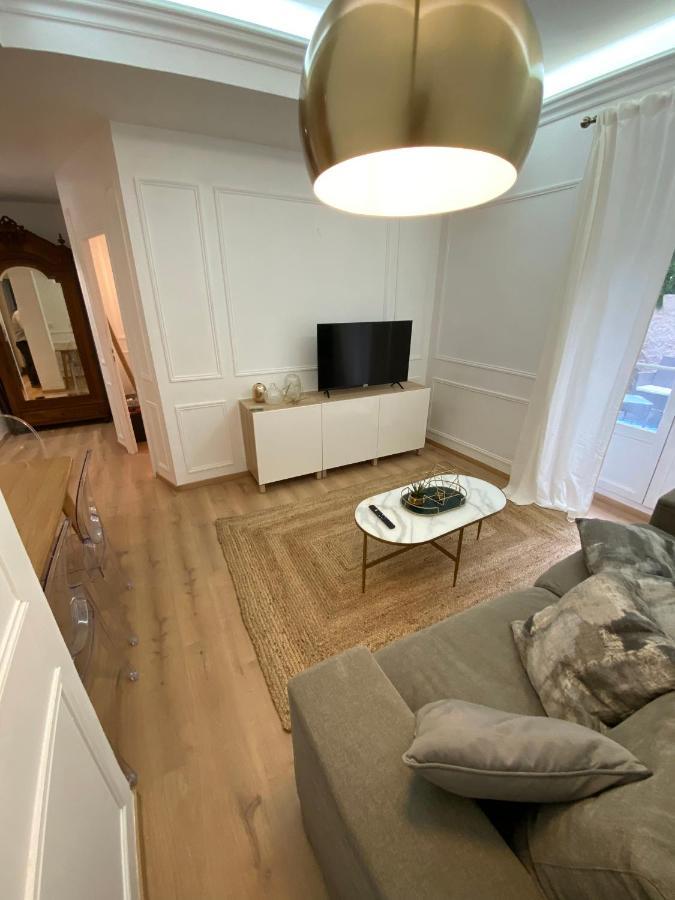 Lovely Spacious Large Patio Heart Of Monaco โบโซเลย ภายนอก รูปภาพ